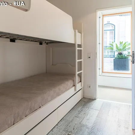 Season Apartmán Sesimbra