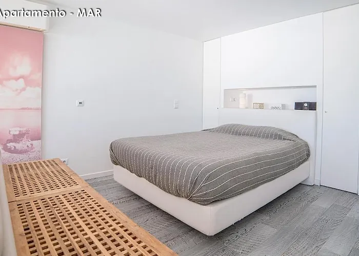 Season Διαμέρισμα *